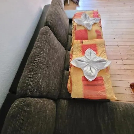 Apartment Gemuetliches Am Bach Nahe Bus Und Bahn